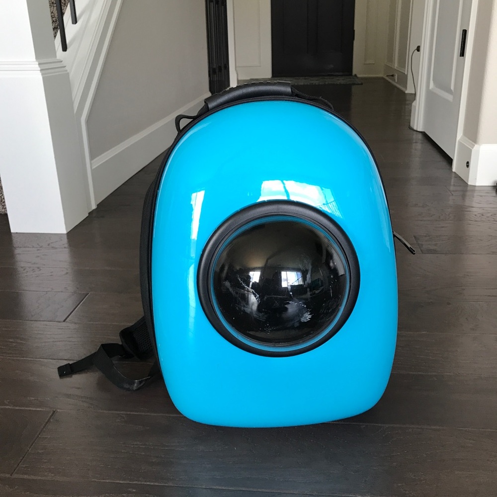 Super cool pet carrier